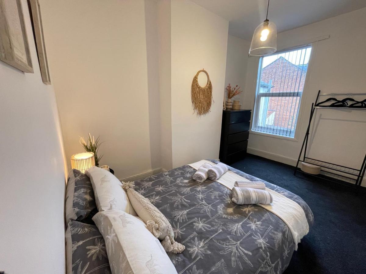 Urban 3 Bedroom Home In Kings Heath-Great Location Бірмінгем Екстер'єр фото