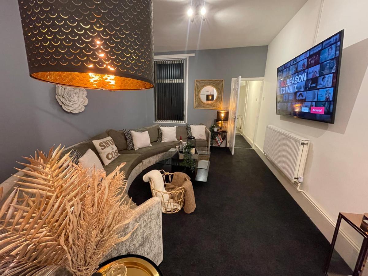 Urban 3 Bedroom Home In Kings Heath-Great Location Бірмінгем Екстер'єр фото