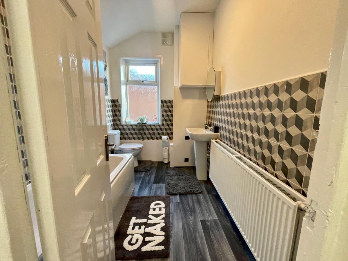 Urban 3 Bedroom Home In Kings Heath-Great Location Бірмінгем Екстер'єр фото